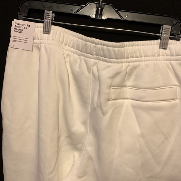 White Nike sweatpants - Picture 2 of 5